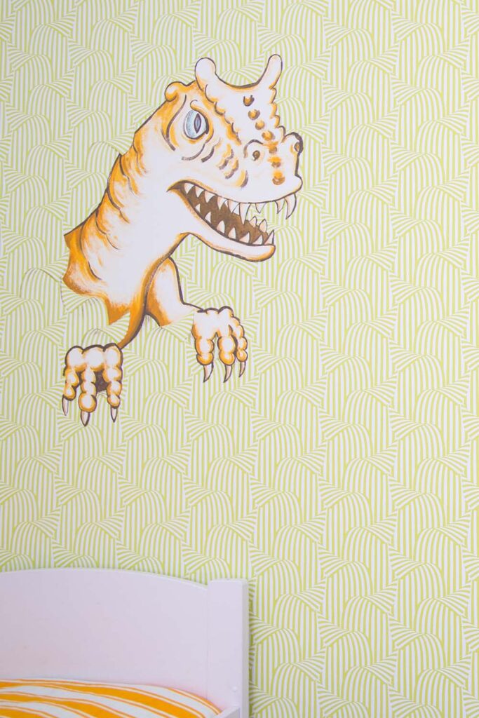 Lohikäärme seinämaalaus lastenhuoneeseen